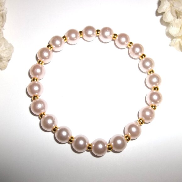 Bracelet Light Pink Pearl and Gold Stretch 7 3/4" Fashion Accessory Jewelry D216 - Picture 4 of 6